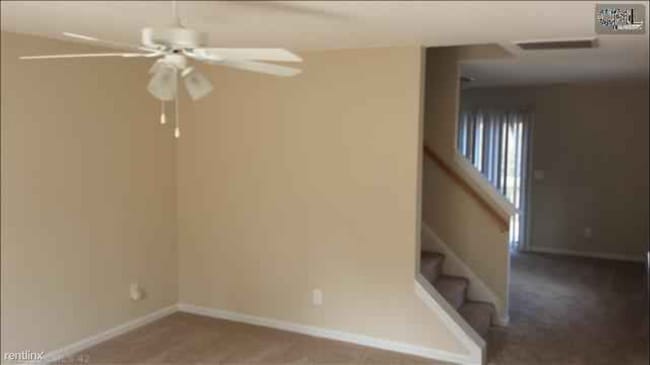 Building Photo - 4 br, 2.5 bath House - 117 Honey Tree Road