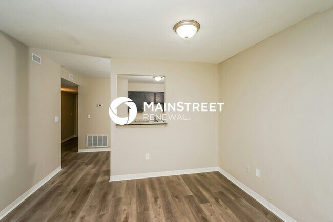 Foto del edificio - 3 Bedroom Pet-Friendly Home in Louisville,...