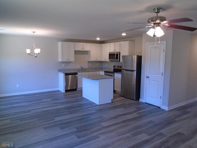 Building Photo - 105 Fisher Way