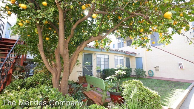 Foto del edificio - 3602-3608 Indiana St