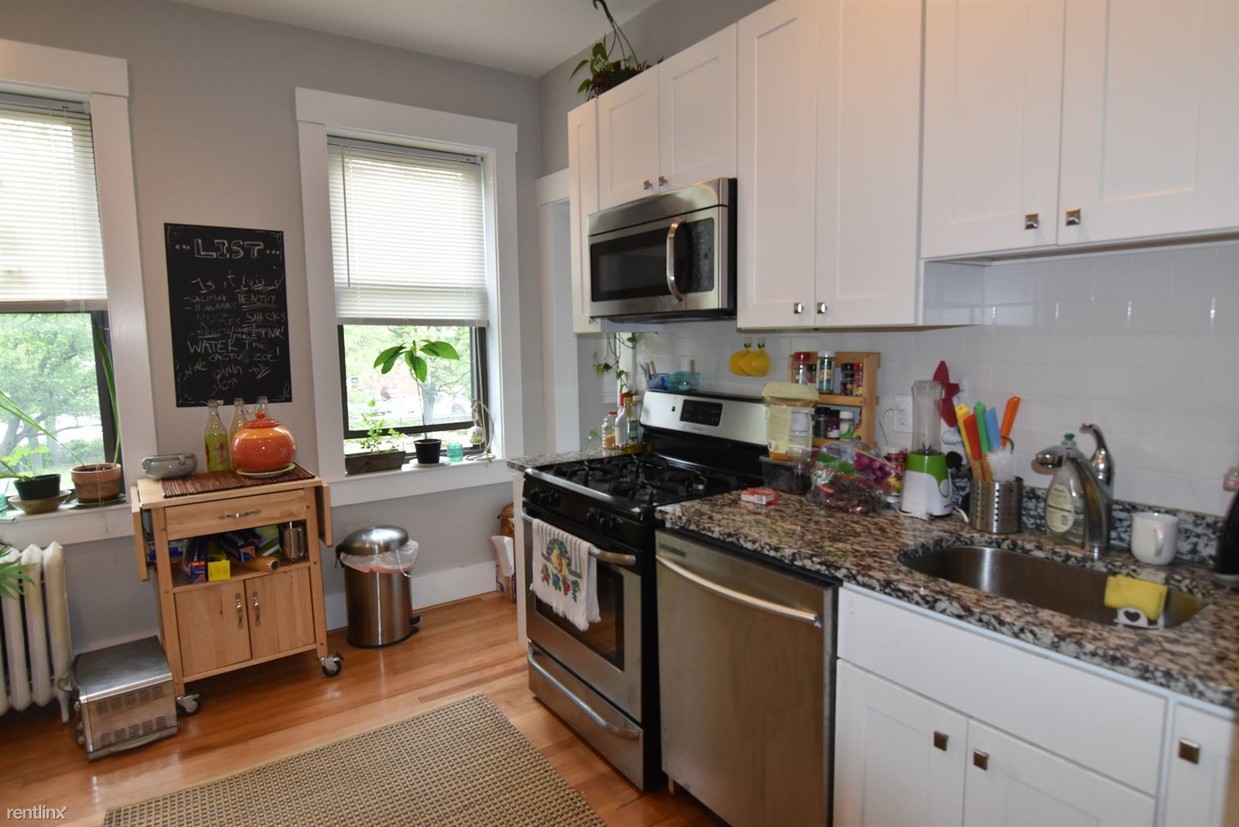3 br, 1 bath - 2 Greenway Court 2 - 3 br, 1 bath  - 2 Greenway Court 2