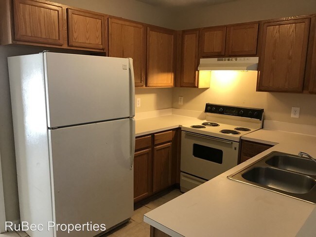 Building Photo - 5120 Brooktree Dr
