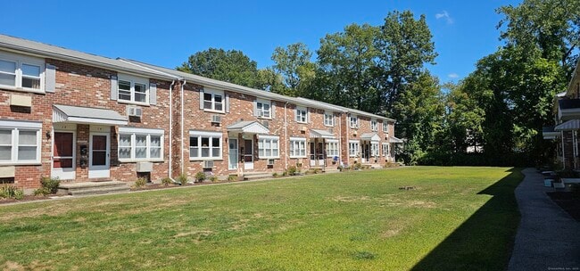 Building Photo - 43 Hiltbrand Rd