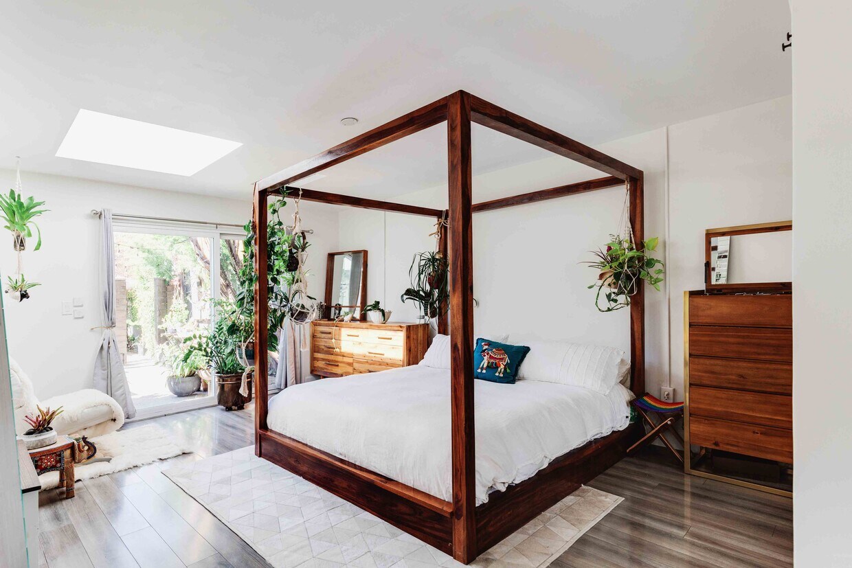 Foto principal - 1016 Oakwood Ave