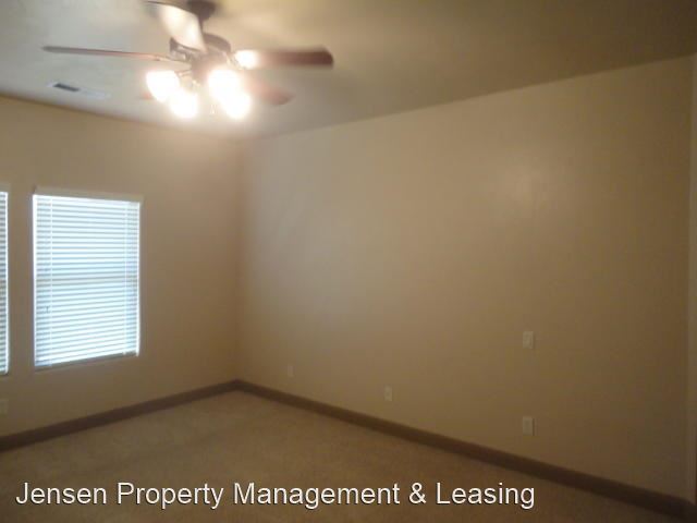 Foto del edificio - 4 br, 2 bath House - 377 West Harvest Lane