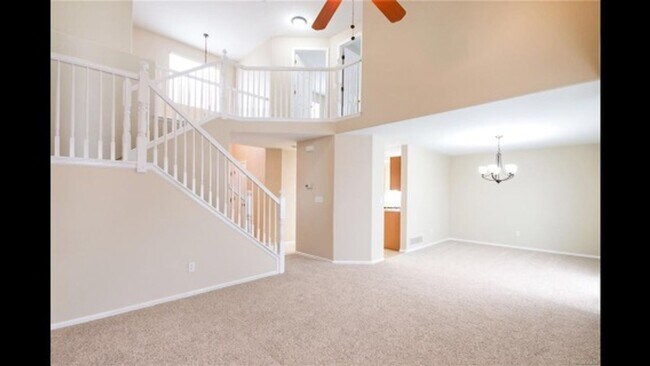 Foto del edificio - Northbrook Oasis: Exquisite 4-Bedroom Home...