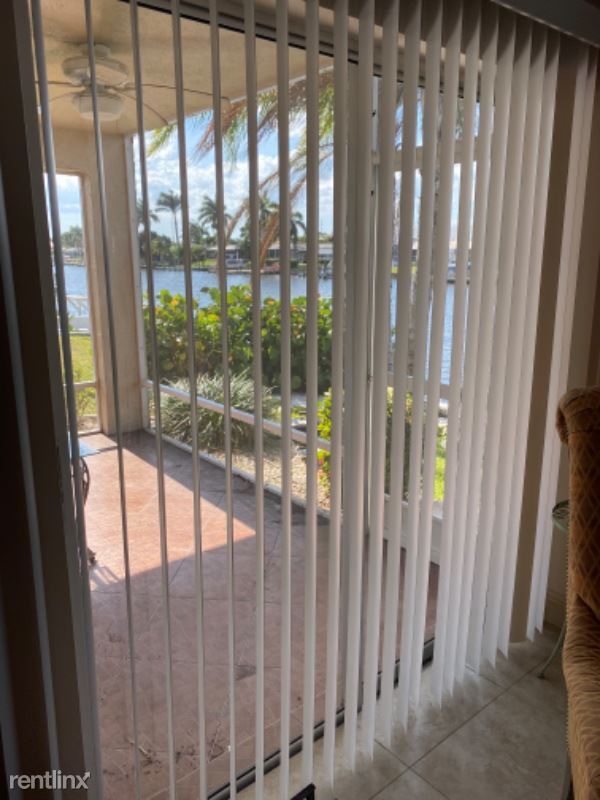 Foto del edificio - 1729 Beach Pkwy