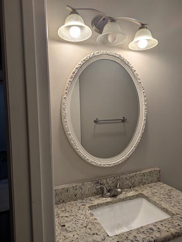 Foto del edificio - 1308 Cherry Hill Ln