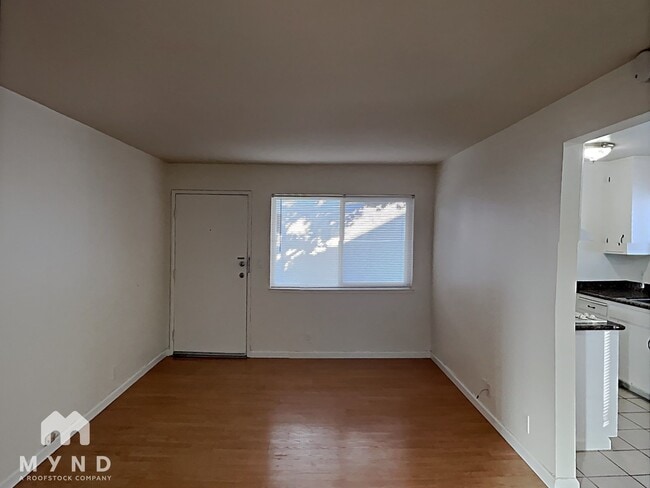 Foto del edificio - 2376 Sutter Ave