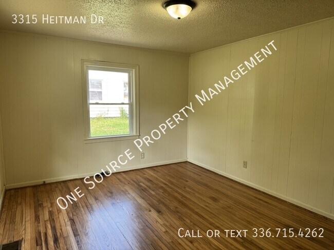 Foto del edificio - 3315 Heitman Dr