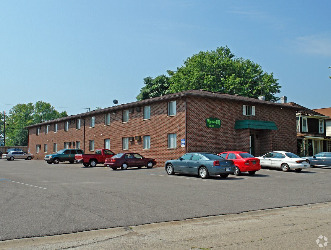 Primary Photo - Winwood III