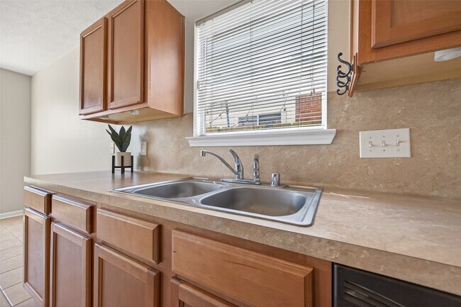 Foto del edificio - 24519 Cypresspark Glen Ln
