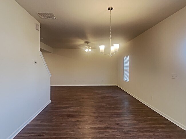 Building Photo - 245 Caledonian Circle