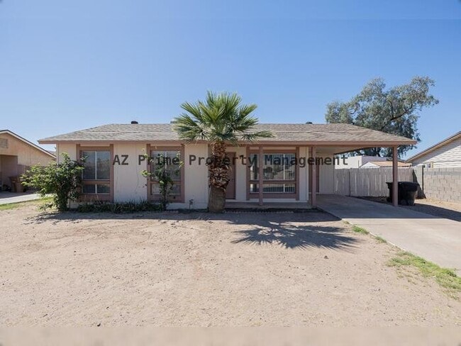 Building Photo - 8821 W Sahuaro Dr