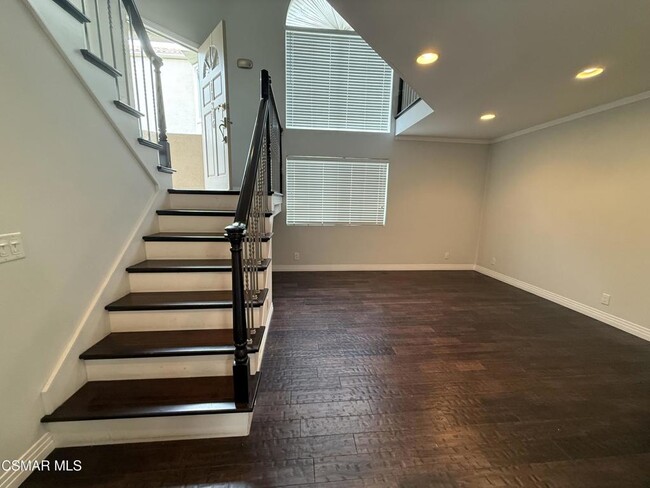 Building Photo - 11346 Old Ranch Cir