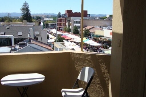 Vista S5 desde la entrada - 411 California Ave