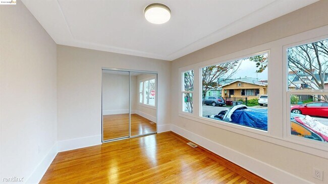 Building Photo - 3 br, 2 bath House - 5491 Cole St