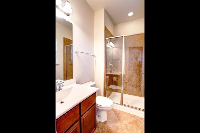 Foto del edificio - 3002 Fairdale Estates Ct