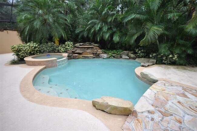 Building Photo - 7624 San Remo Pl
