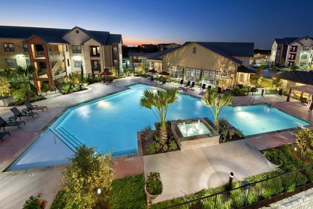 Oxford at Tech Ridge