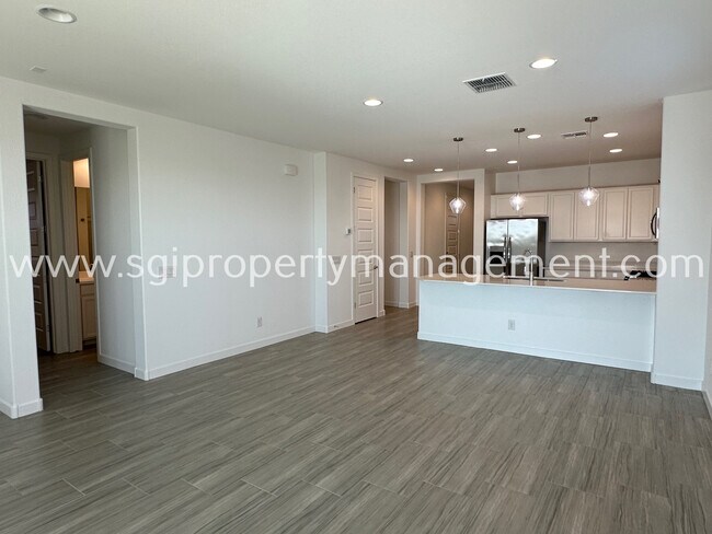 Foto del edificio - 5 Bedroom, 3 Bath Wadell home