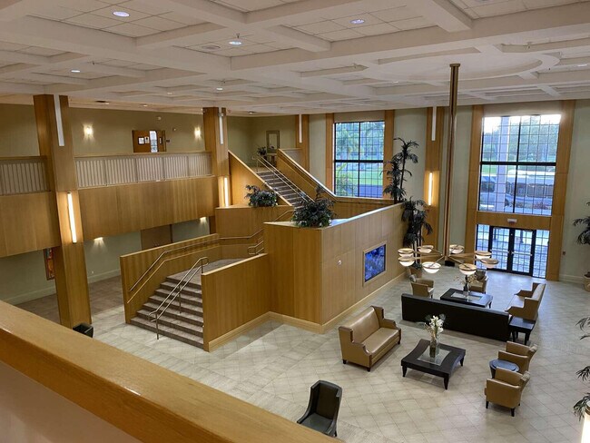 Building Photo - 4048 Exeter C