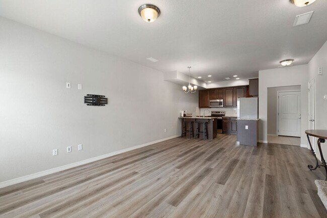 Foto del edificio - 1688 Grand Ave 3