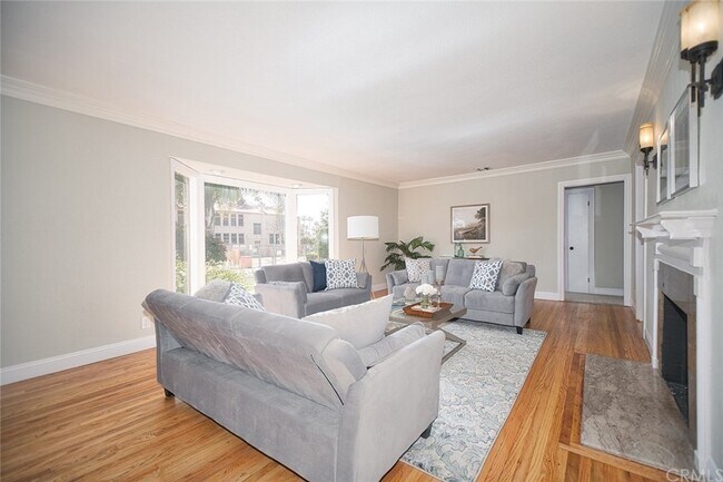 Building Photo - 5429 Alviso Ave