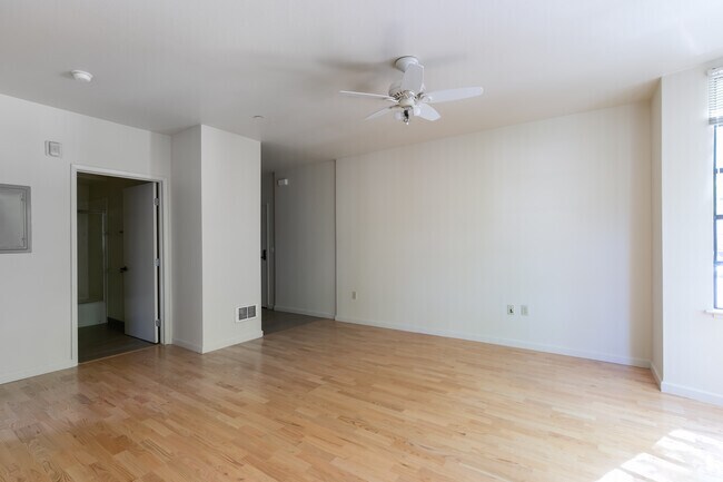 2BR, 2BA - Two Bedroom - Telegraph Bays Apartments