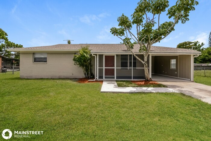 Foto principal - 316 59th Avenue Ter W, Bradenton, FL 34207