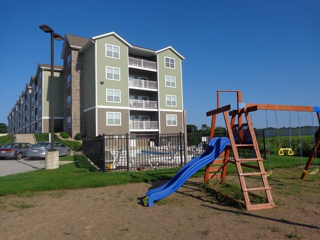 Villas At Devils Glen
