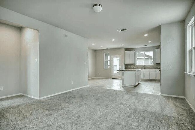Foto del edificio - 1289 Goforth Rd