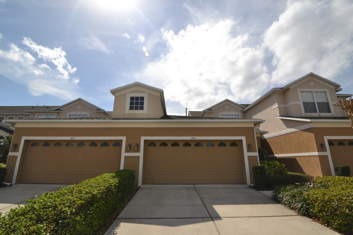 Primary Photo - Gorgeous 3/2.5 Townhome w/ 2-Car Garage ~ ...