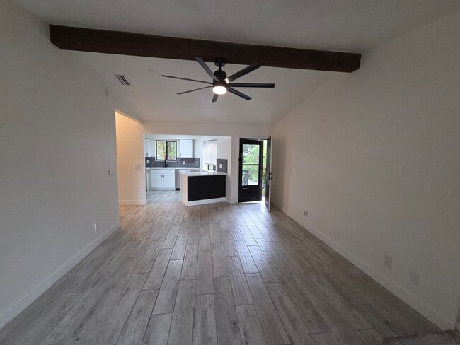 Photo - 1746 Foxhall Cir Townhome