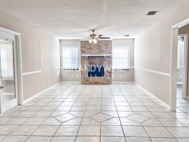 Foto del edificio - 10932 Putney Ct