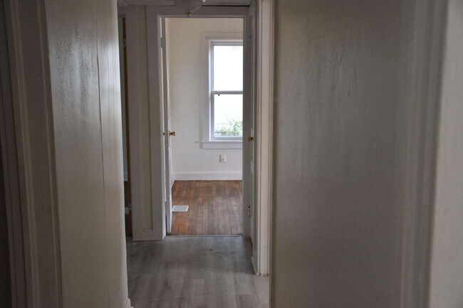 Foto del edificio - 326 Dixie St