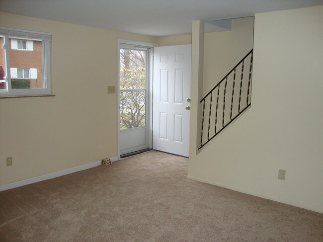 Living room. - 2085 Revere Dr