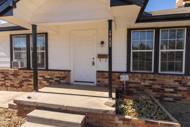 Foto del edificio - 1200 Garfield St