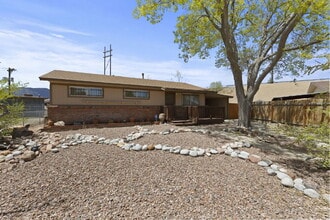 Building Photo - 2650 Willard Dr
