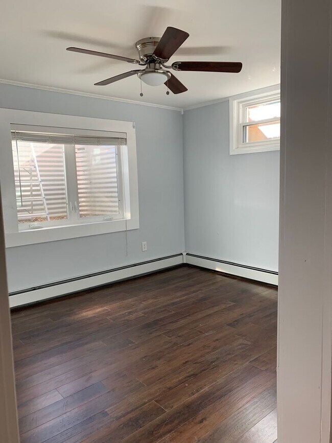 Photo - 2 Bedroom with bonus room 1.5 Bath Lower-L... House