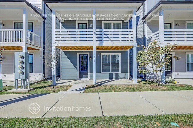 Foto del edificio - 647 Vernon Ave