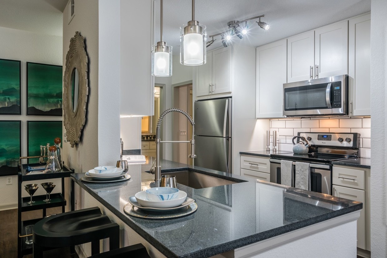 Cortland Gateway Park Apartments Denver, CO