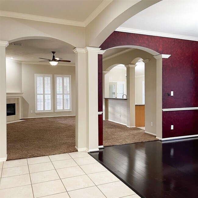 Foto del edificio - 2606 Sun Flare Ln