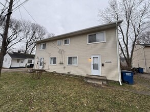 Building Photo - 31807 Tuscola Ct
