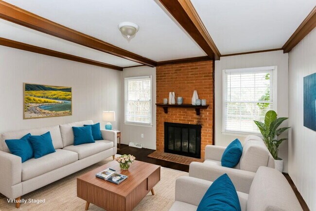 Foto del edificio - 5000 Coronado Dr