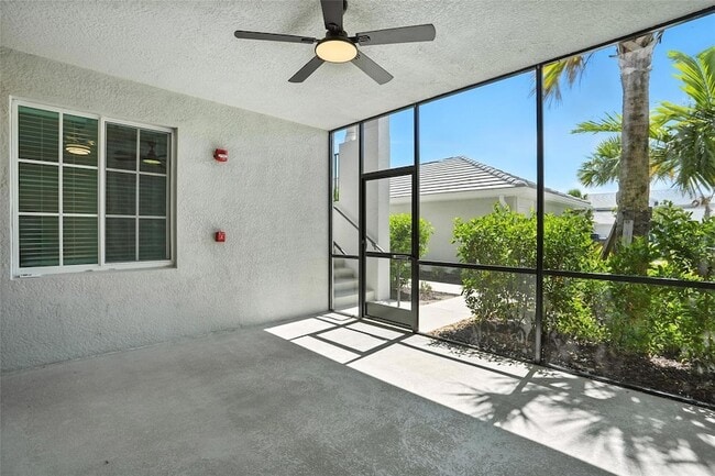 Building Photo - 14281 Heritage Landing Blvd