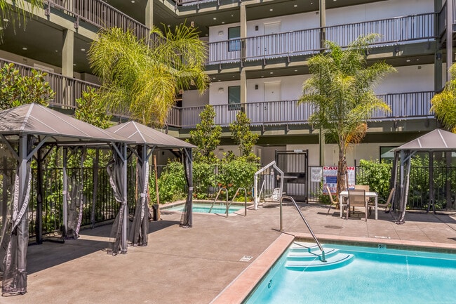 Foto del edificio - Bella Creek Apartments