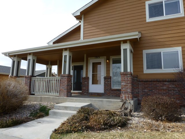 Primary Photo - 135 Carina Cir