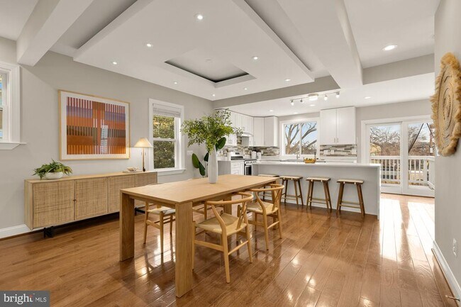 Foto del edificio - 2228 Kearny St NE