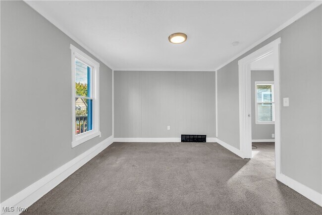 Foto del edificio - 3118 W 30th St